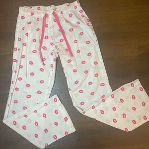 Old Navy Pink Lips Sleep Pants - xs